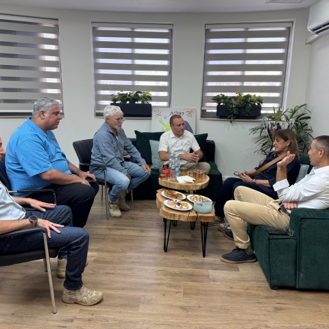 בכירים במשק ואנשי עסקים מובילים ביקרו בעיר - ראש העיר מתן דיל: "ממשיכים לבנות, לחזק ולהעצים את רחובות באמצעות שיתופי פעולה משמעותיים"