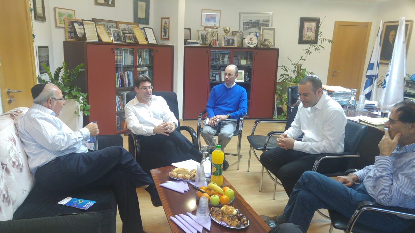 שר המדע בעיר המדע