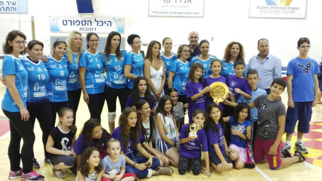 מאמאנט