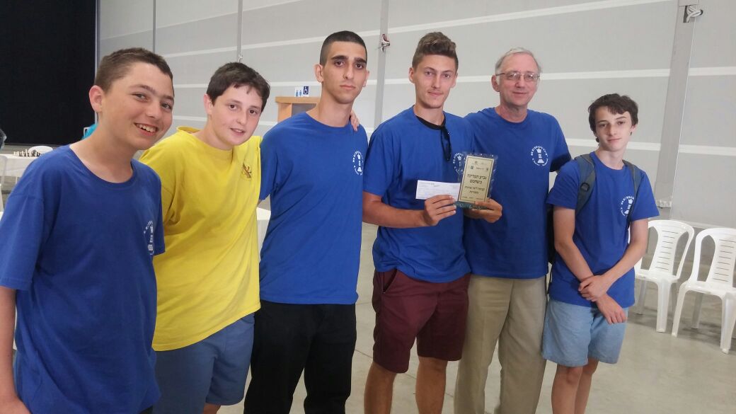 נציגי בית הספר לשחמט של מחלקת הקליטה 