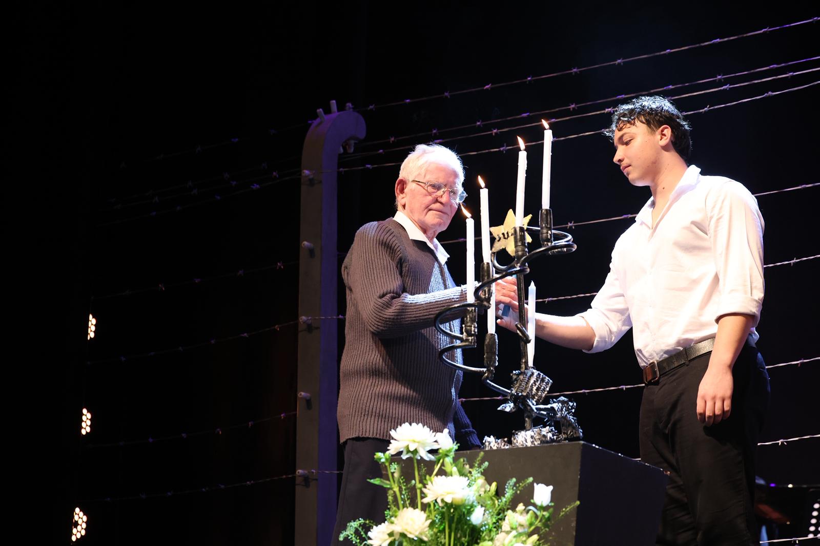 רחובות מתייחדת עם זכר הנספים