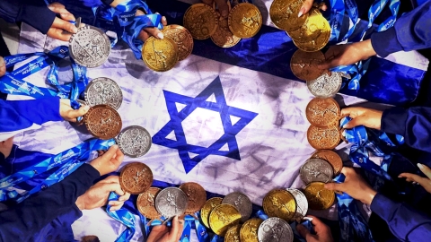 המדליות.jpg