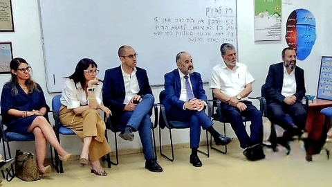 רחובות_בדרך_החדשה.jpg