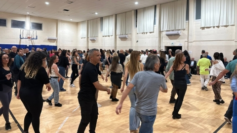 רוקדים_עם_מרקידים__-_חברה_עירונית_רחובות__(1).jpeg