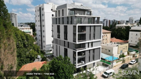 שפינוזה תמונה 5.jpg
